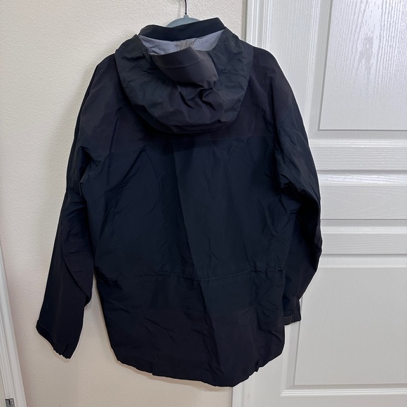 Arc’teryx Theta AR XL Black - Picture 2 of 15